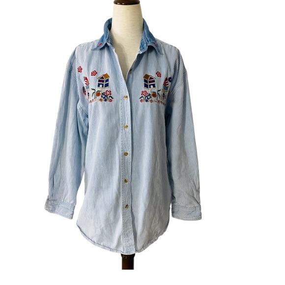 VINTAGE 90s Embroidered Birdhouse Top - Picture 4 of 6